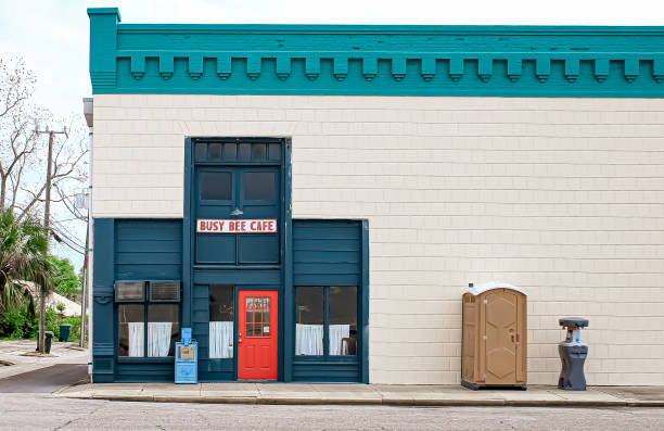 Best Portable restroom trailer rental  in Byrdstown, TN
