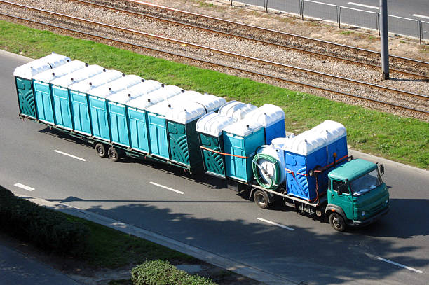 Portable Toilet Options We Offer in Byrdstown, TN